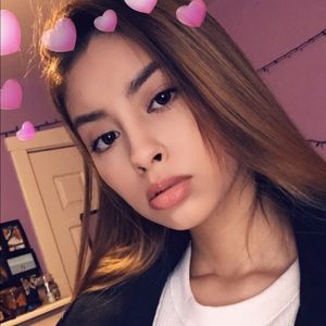 Meet your Posher, Esther